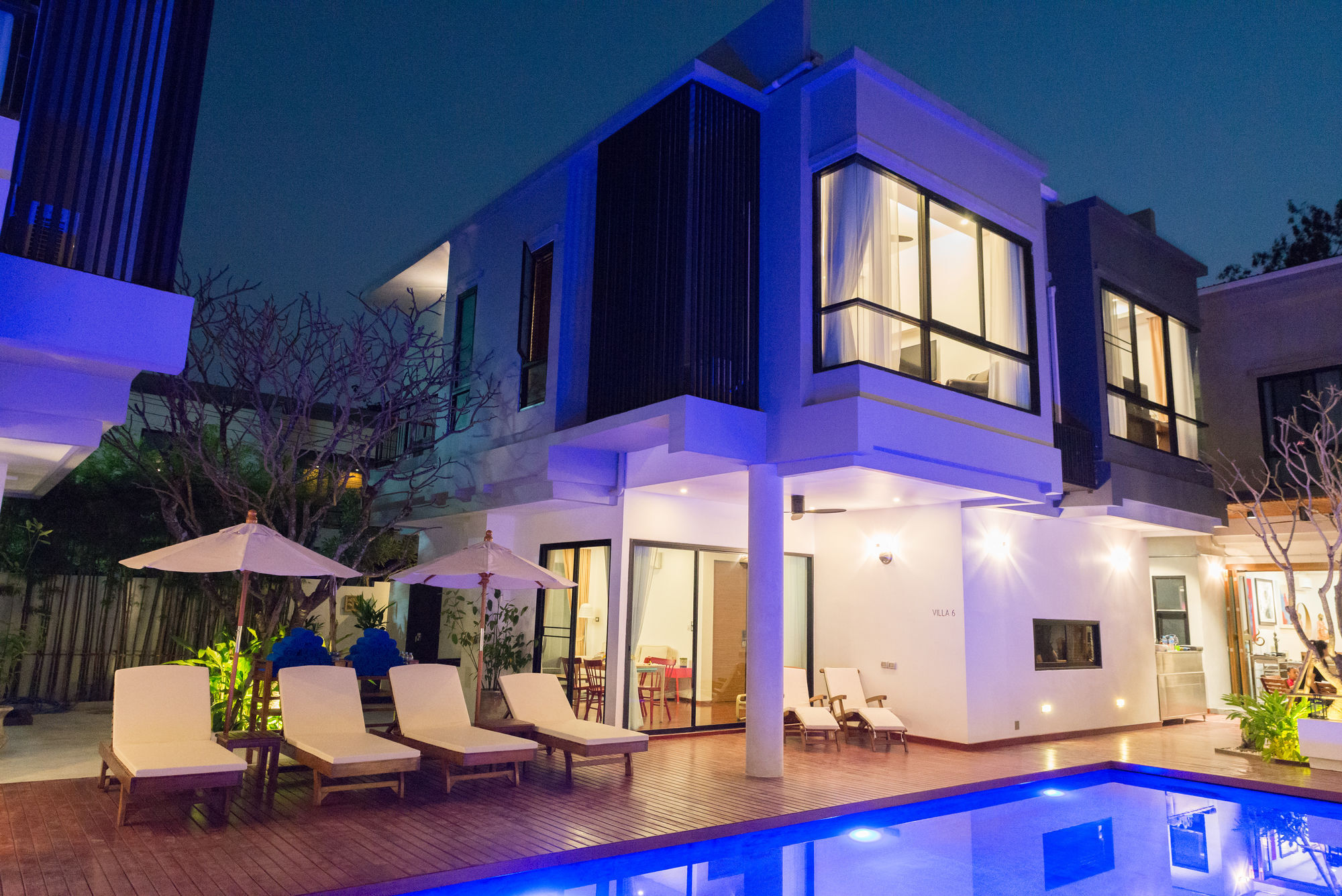 Chic 6 Villa *